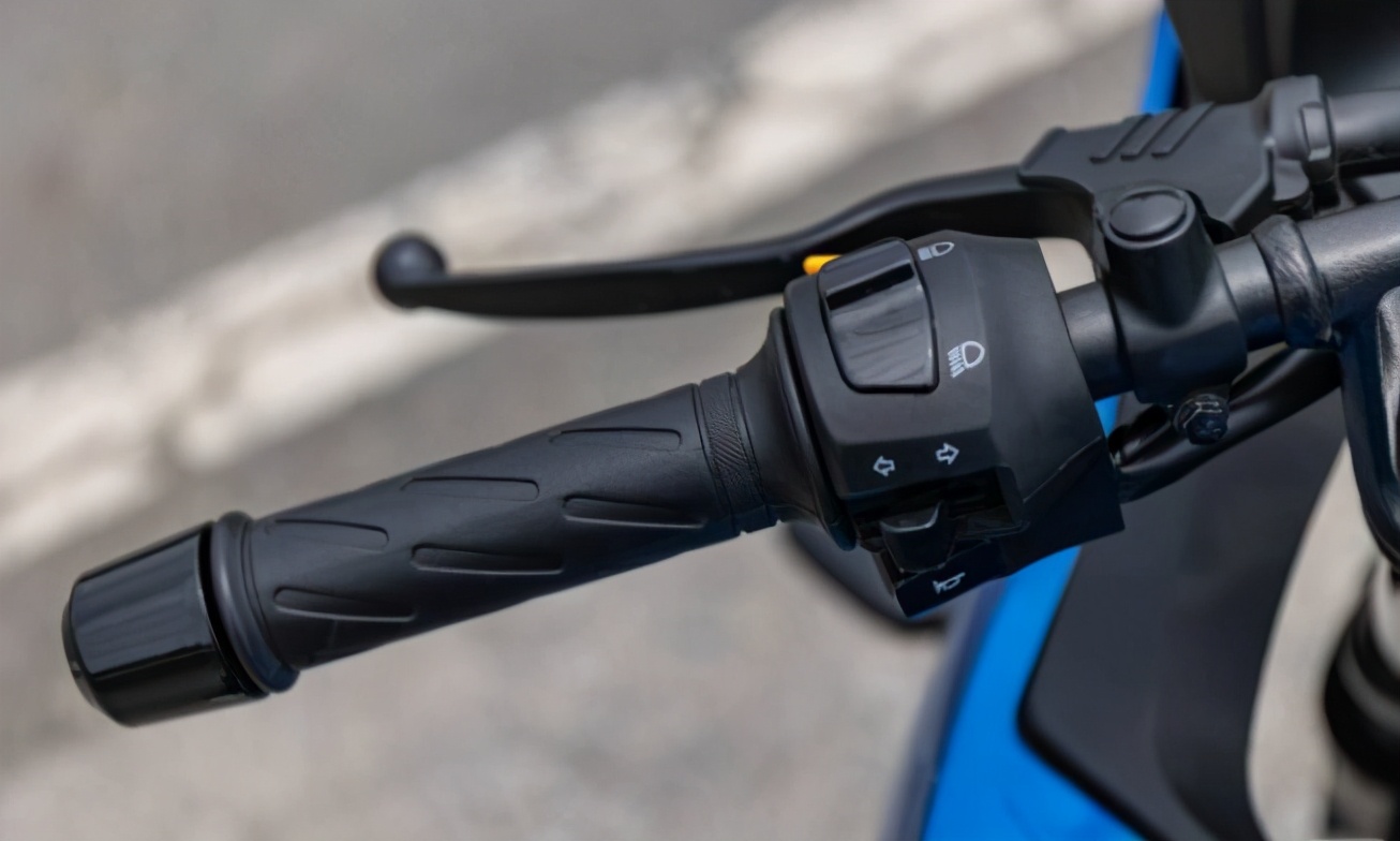 3.89万！铃木GIXXERSF250台湾省发布，何时来大陆？