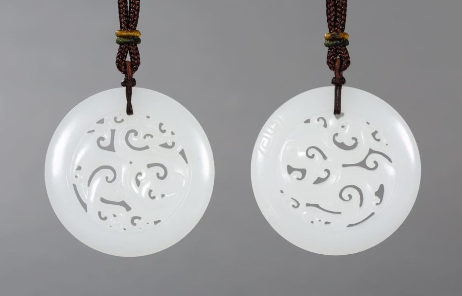 和田玉打灯光圈越小密度越好吗,和田玉是不是密度越高越好呢