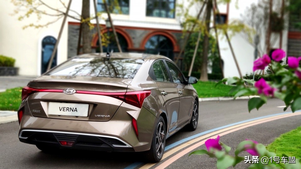 2020款现代悦纳手动炫酷版测评,现代悦纳试驾