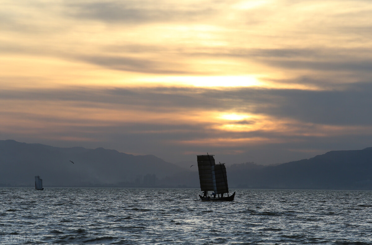 云南有哪些旅游景点分别在哪个市,云南西双版纳旅游景点攻略自由行