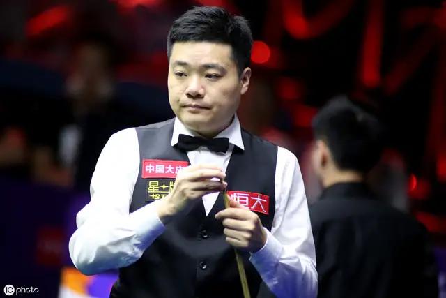 丁俊晖6-0火箭全程视频,回顾丁俊晖的两连胜