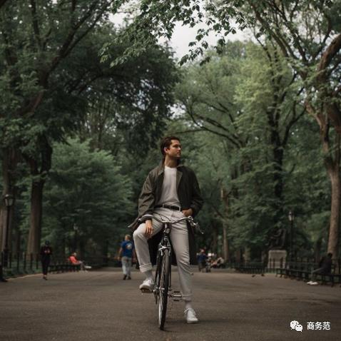 旅游照相怎么拍好看男人,男的自己旅游怎么拍照好看