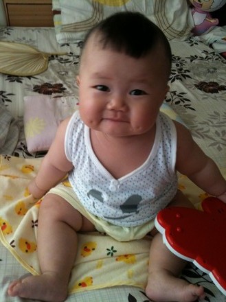 13岁男孩湿疹一年反反复复,1岁多孩子湿疹是什么原因