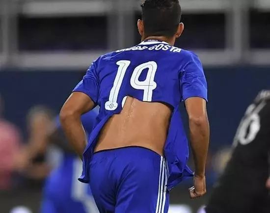 球衣为什么会脏,球衣解读