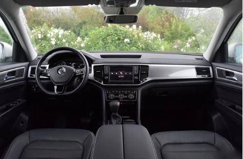 奥迪q5和大众途昂哪个油耗低,奥迪q5lvs途昂