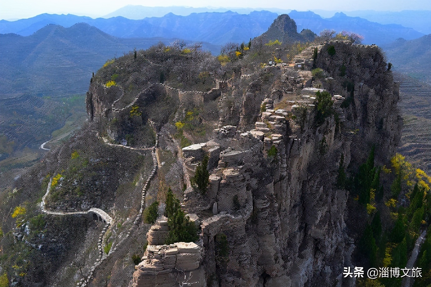 我国四大民间爱情故事是,孟姜女千里寻夫哭长城民间故事