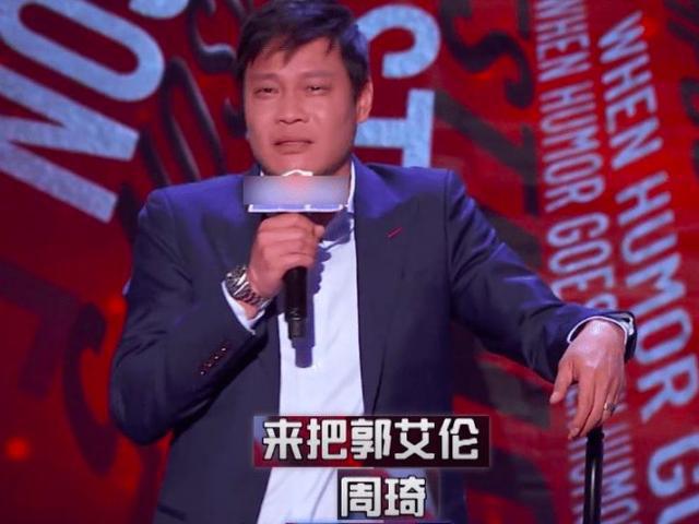 散打主席:范志毅杨鸣很文明幽默,相关部门下令停播让人失望