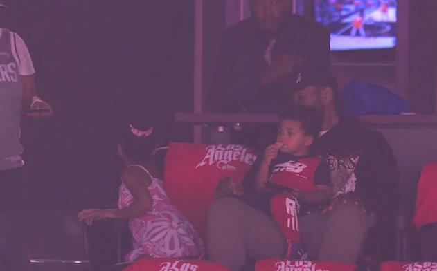 裁判为什么针对保罗乔治,裁判偏袒主场