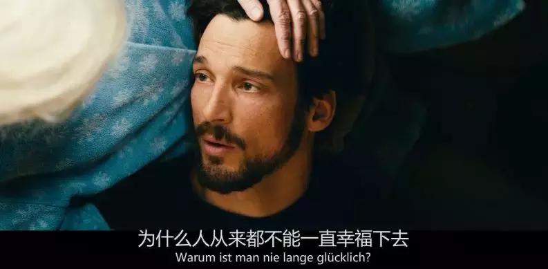 上来就一丝不挂，这部沙雕片儿让人笑出腹肌