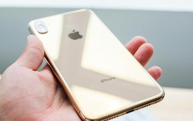 苹果手机美版和国行哪个更加好,买iphone12promax买国行好还是美版好