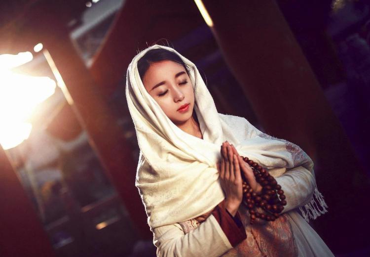 成为了最讨厌的人该怎么去安慰,心平气和面对一个讨厌的人