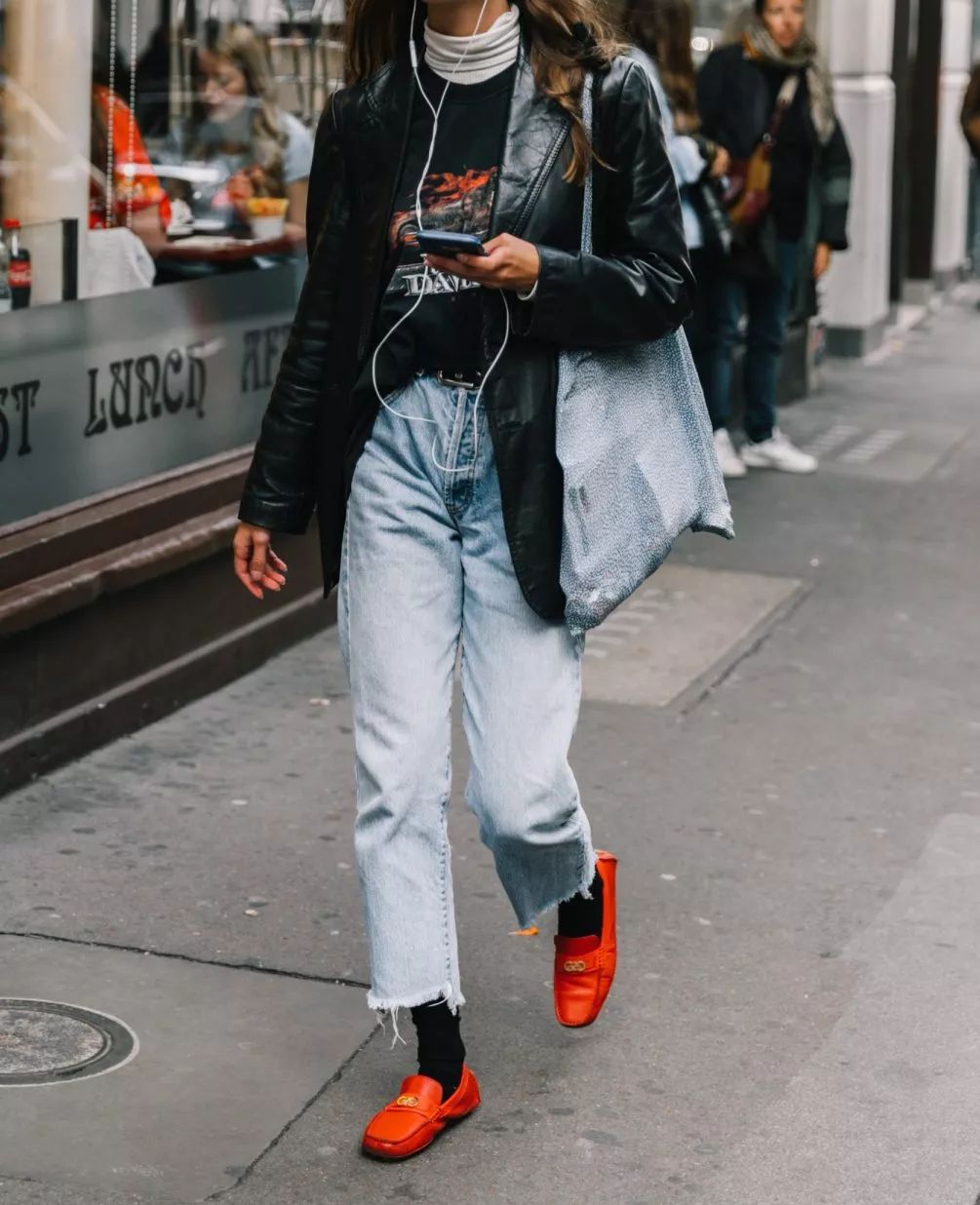 冬天不露脚踝才是今年的流行趋势,露脚踝不流行了吗