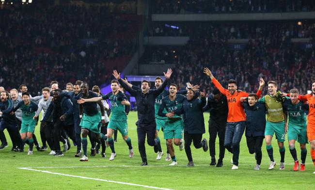 看看英超双雄的逆转奇迹超级豪门还想安稳躺在舒适区吗?