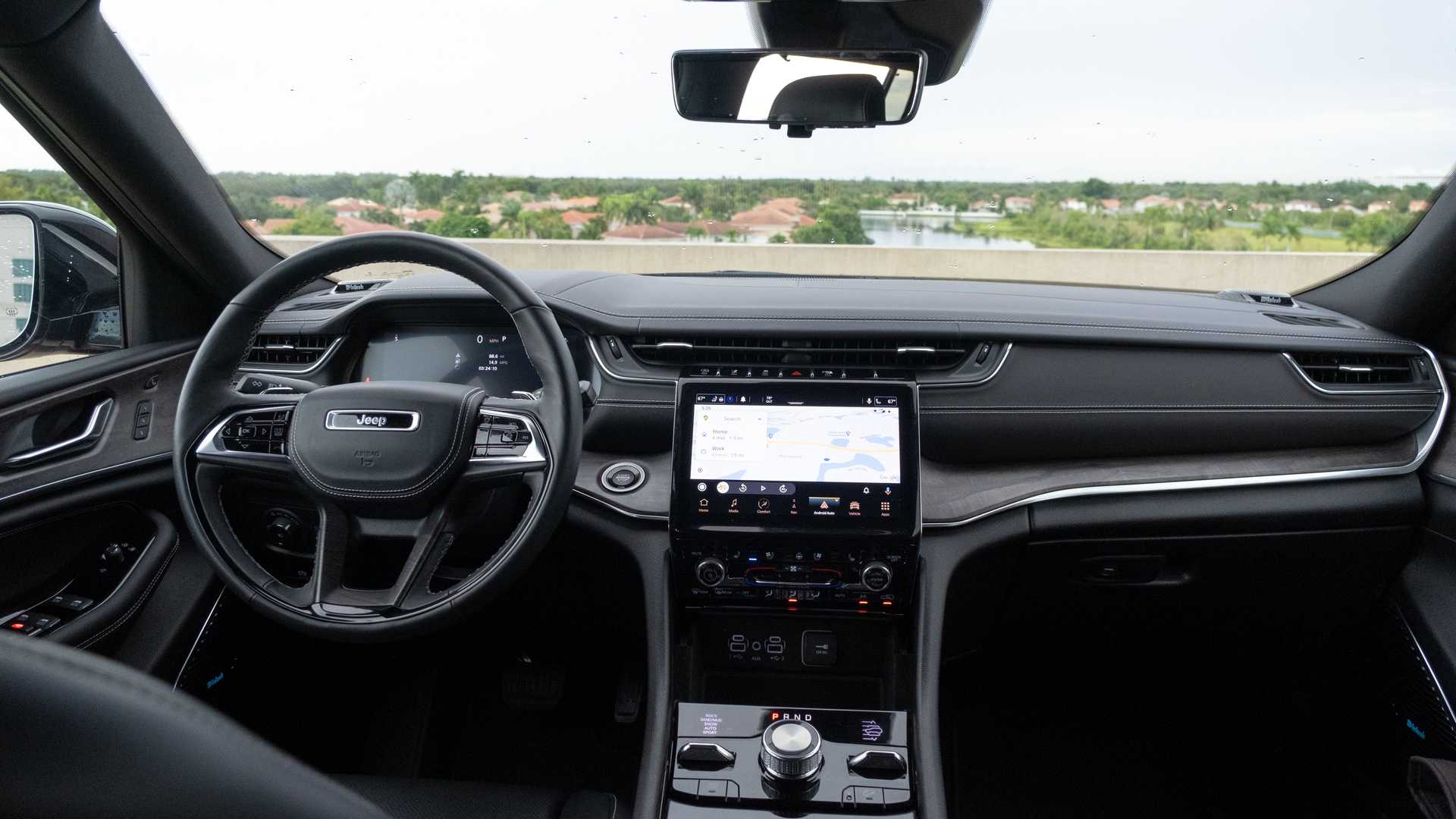 优惠20万jeep大切诺基值得入手吗,冷门七座越野车