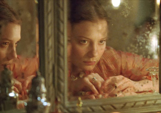 包法利夫人是一个怎样的女人,包法利夫人三次出轨