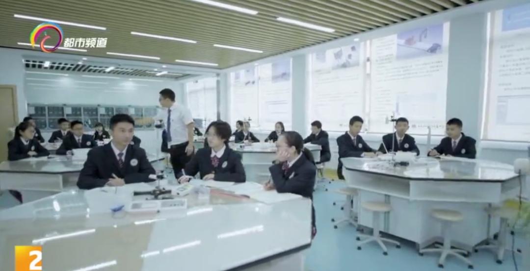 校长来了！中考志愿填报答疑解惑｜德行天下、学贯古今——云南民族大学附属中学