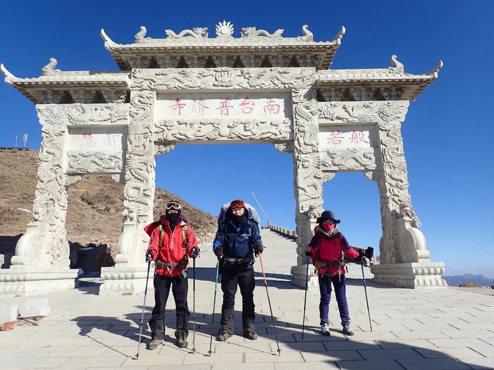 四大佛教名山之一五台山,五台山万人朝拜台