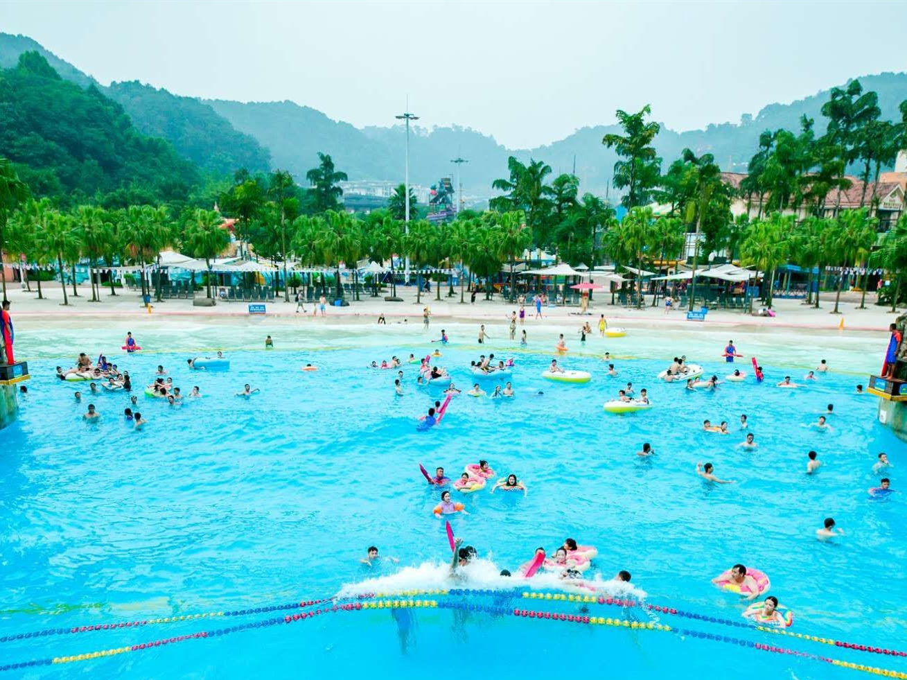 重庆加勒比海水世界好玩吗,重庆夏天最适合去的水世界