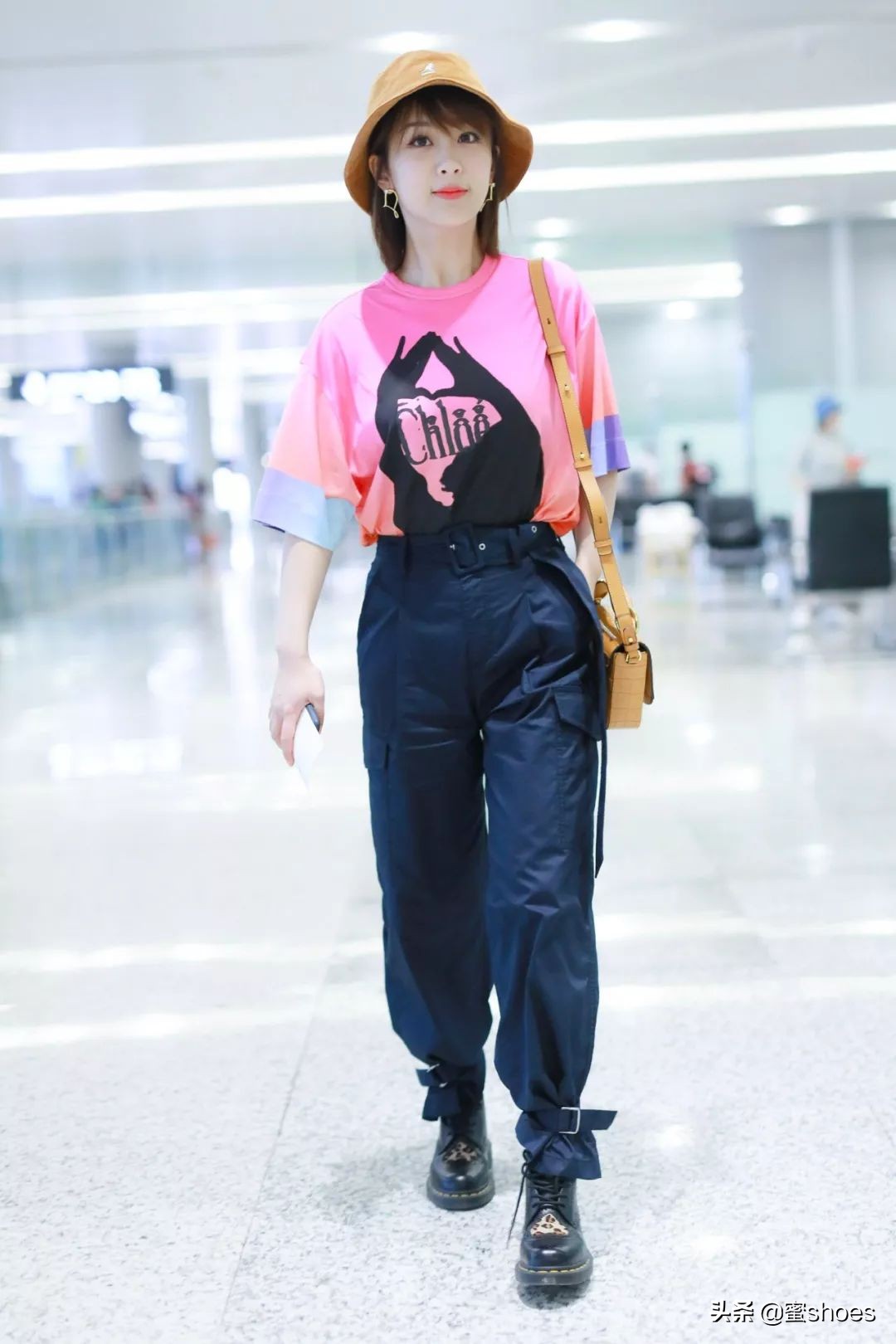 jc和cl哪个鞋子好穿,2018秋冬这3款短靴让你显瘦又时髦