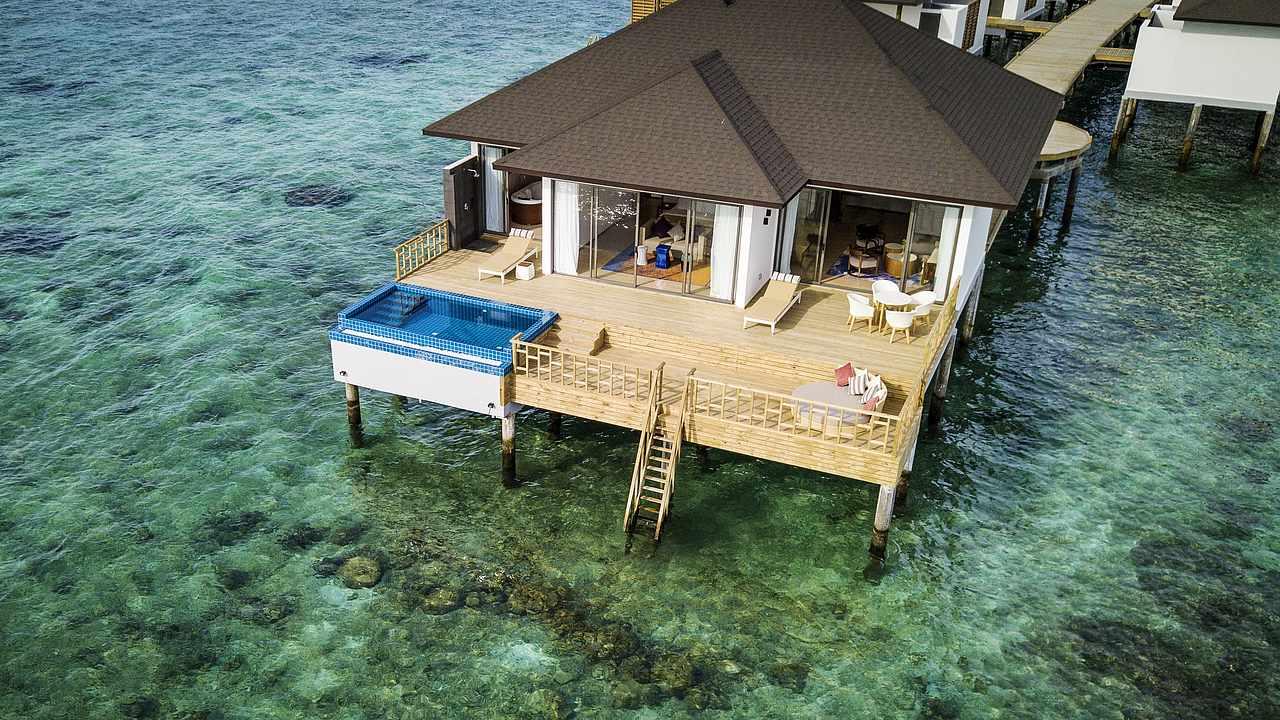 马代努努岛,马代鲁滨逊