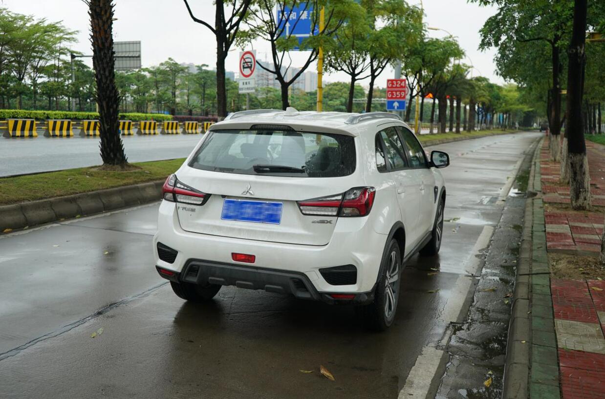 开着舒服驾驶乐趣好的车,开着舒服操控好的车