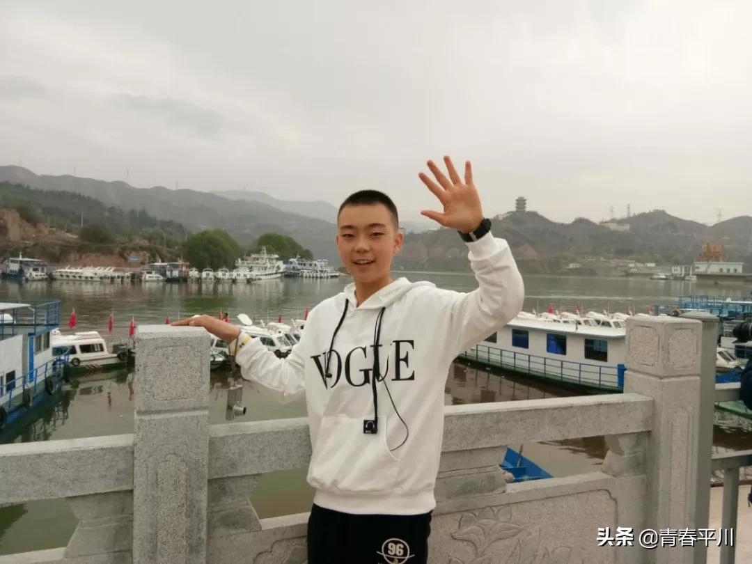 五四青年节主题征文800字10篇,五四青年节主题活动征文