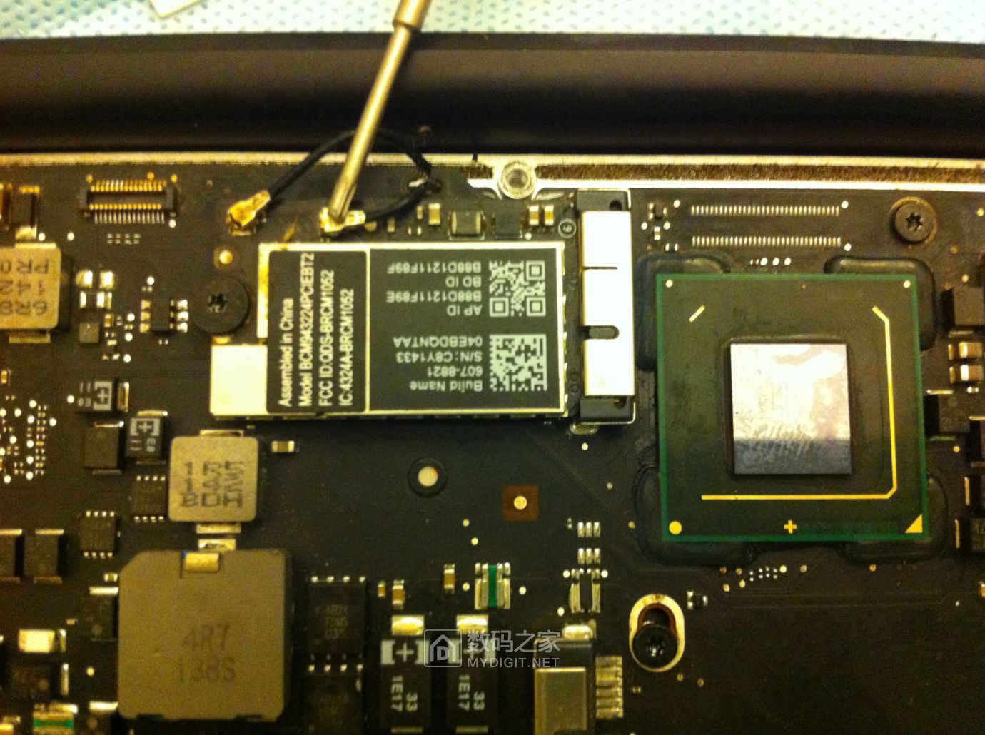 苹果笔记本macbookair7999,苹果笔记本11.6寸macbookaira1370