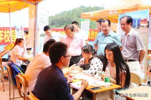 临近毕业找一份好工作需要怎么做,刚毕业如何选择适合自己的工作