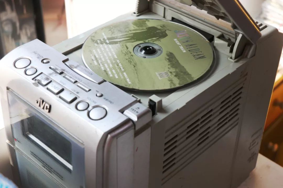 广州黑胶唱片实体店复古,合肥欧美唱片店