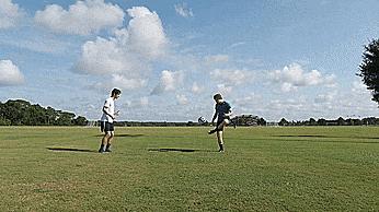 初学者学习颠球的八个建议,初学者如何学习颠球