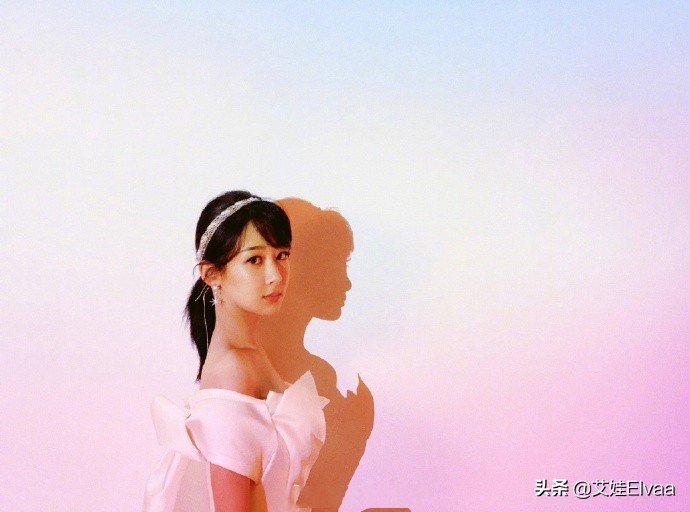 杨紫最新机场秀时髦,杨紫机场穿搭秀