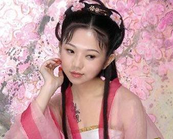 新手写小说一个月真实能挣多少钱,写小说月入10w有多难