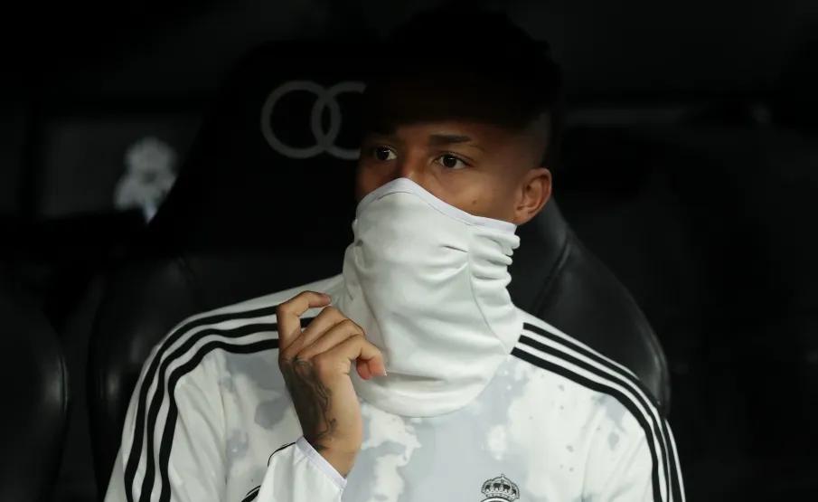 巴萨球员面对种族歧视,巴萨被种族歧视