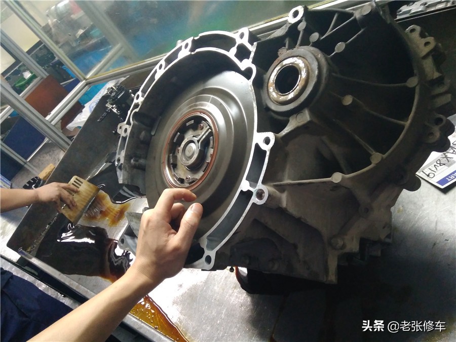 福特蒙迪欧变速箱维修报价,蒙迪欧致胜变速箱维修大概多少钱