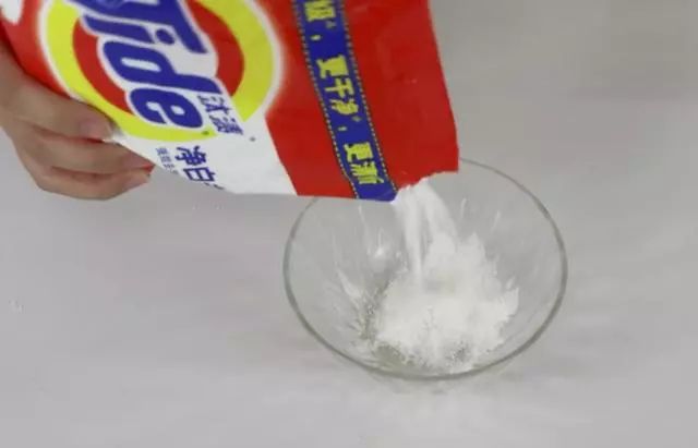 家里有蟑螂教你一招让蟑螂去无踪,家里有蟑螂怎么办用小妙招消除