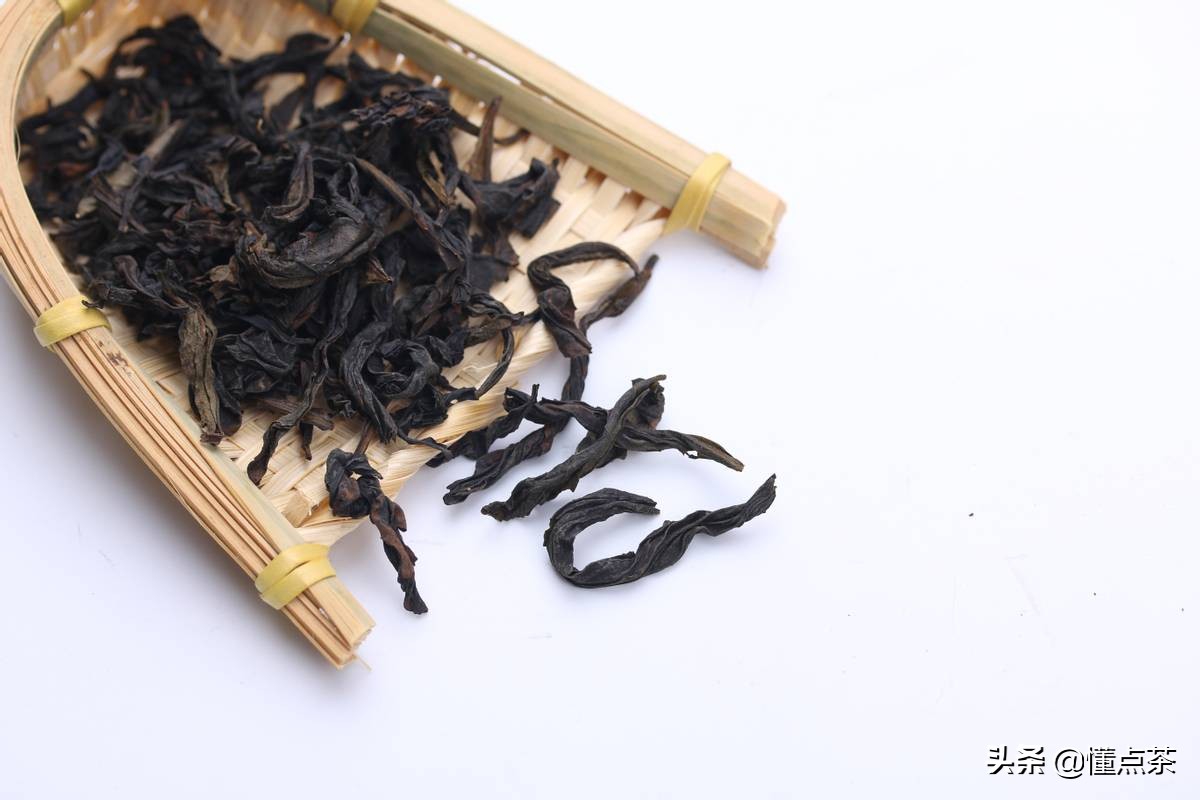 武夷山大红袍冲泡水温,大红袍茶叶冲泡水温多少度