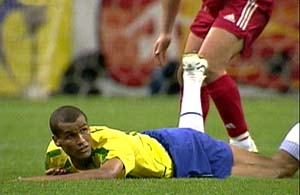 论演员的自我修养有多强,论一个演员的自我修养足球