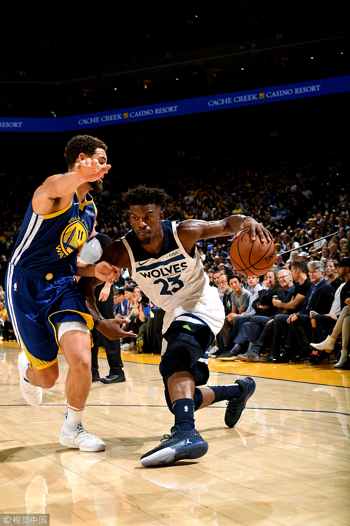 NBA今日球鞋精选：上脚两双联名款！火箭赢了，“鞋王”嗨了