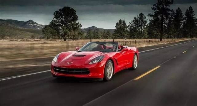 敞篷车下雨时如何挡雨,敞篷车下雨跑多快不会被雨淋