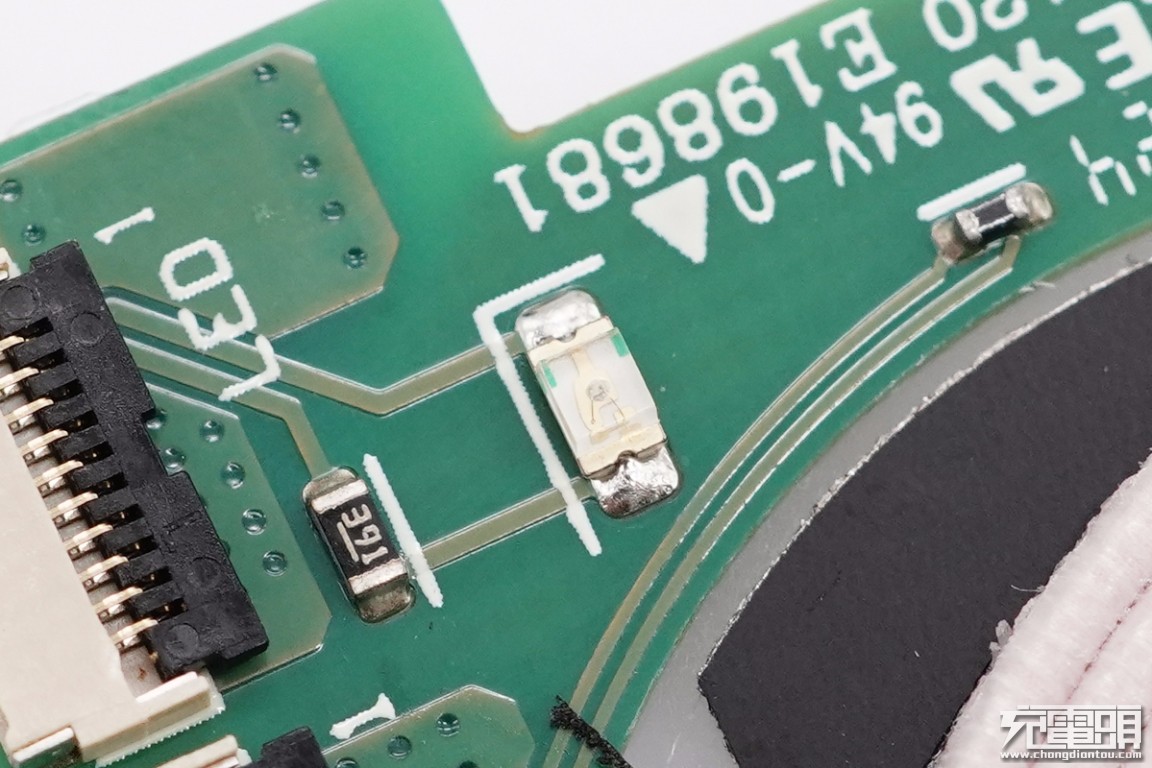 小米20w智能无线追踪式充电器缺点,小米智能追踪式无线充20w拆解