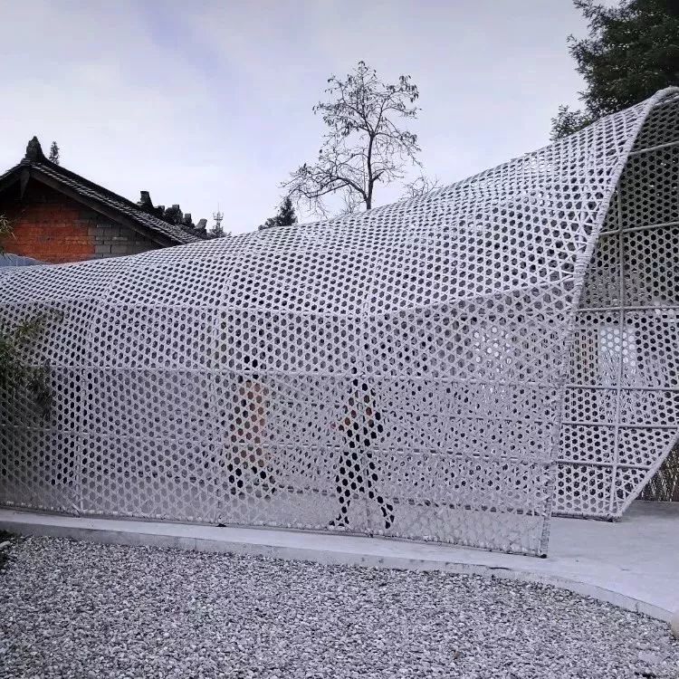 成都出发，一路向西的“旅行列车”年底开通！沿途好多……