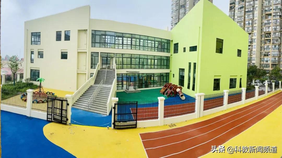 合肥工业大学欢迎新同学,热烈欢迎各位新同学返校