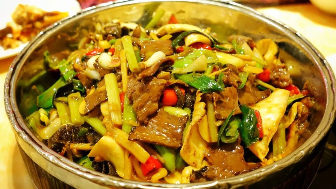 广西一家三口自驾游视频,一家三口游广西