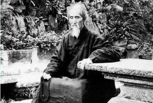 从米里头的虫子说起：三尸虫增贪嗔痴