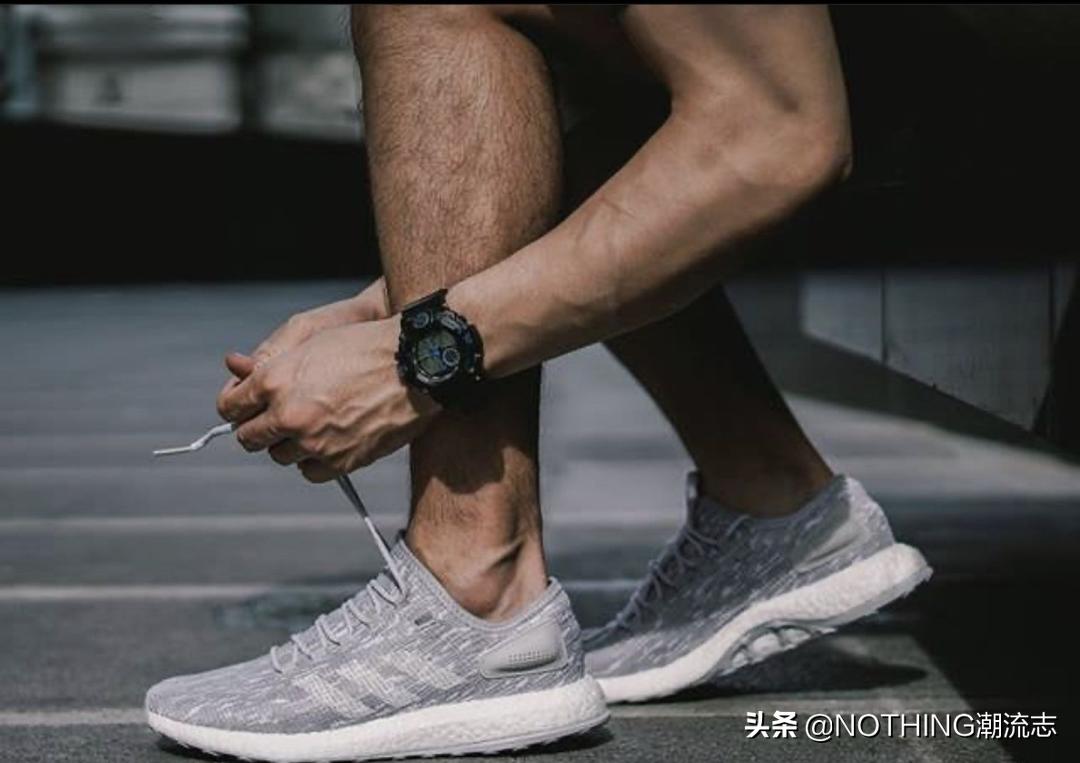 adidas阿迪达斯三叶草经典,三叶草德训系列鞋型大小区别