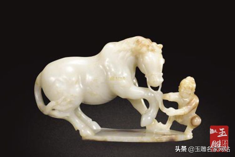 阿富汗玉和汉白玉摆件,阿富汗玉摆件有收藏价值吗