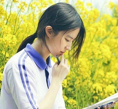 高中生到底应不应该谈恋爱辩论,高中生应该谈恋爱吗即兴评述