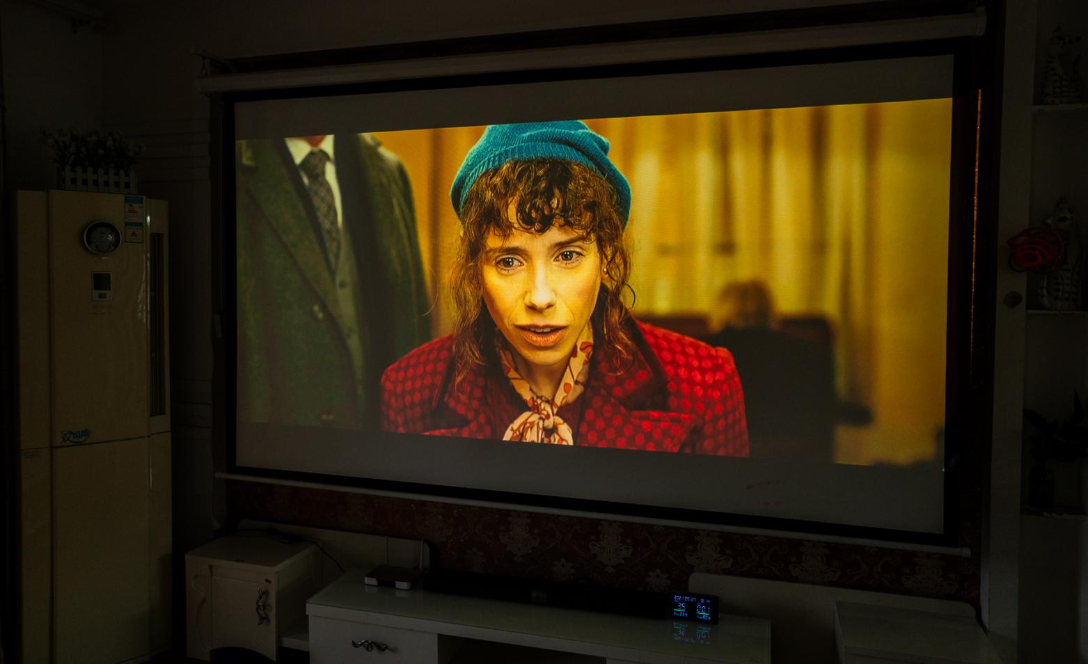 当贝投影仪f3真实测评,当贝f3投影仪真实效果