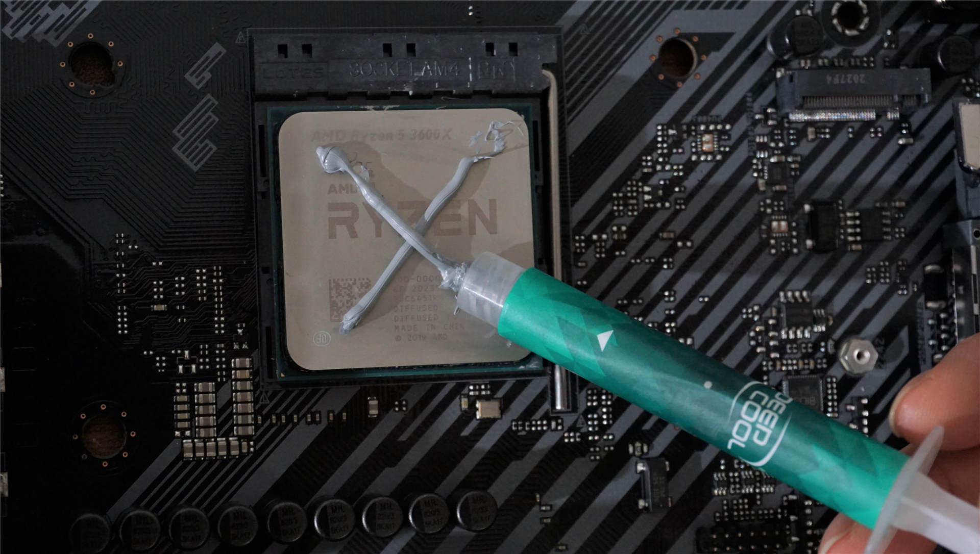 手把手教组装3000电脑最强配置,主机多显卡装机详细全过程