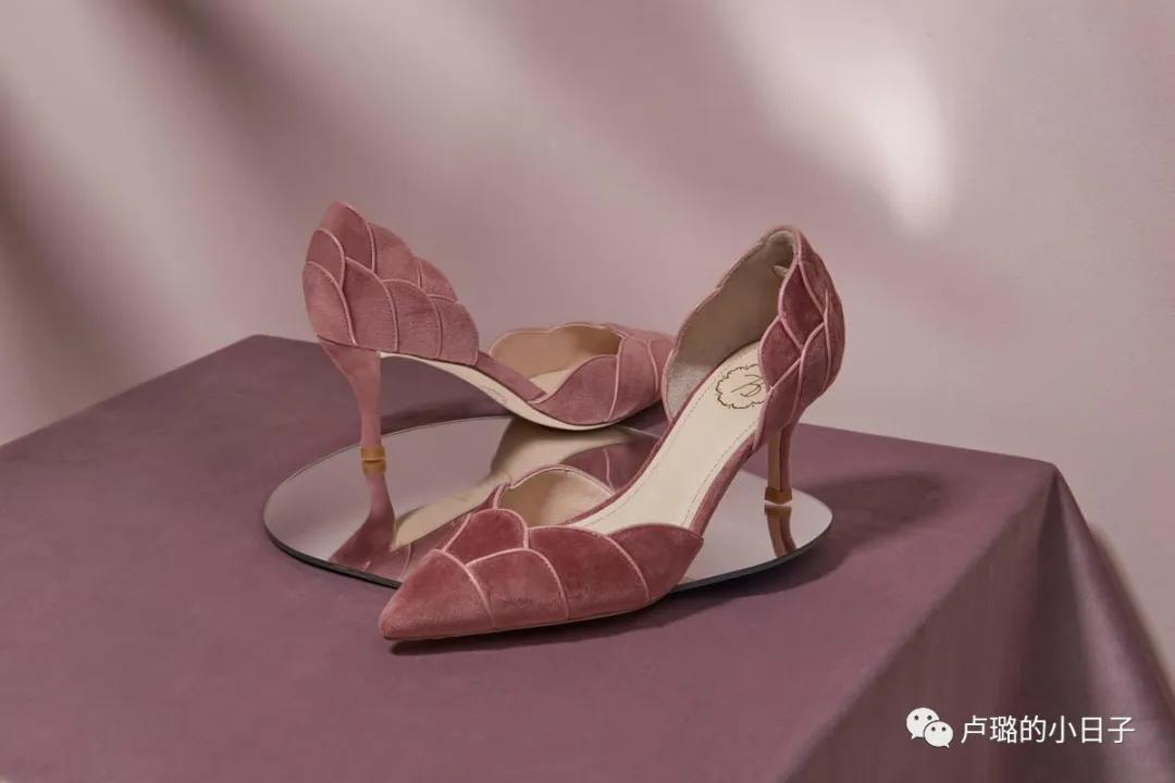 初秋这么穿不仅好看还很舒适,初秋怎么穿呢